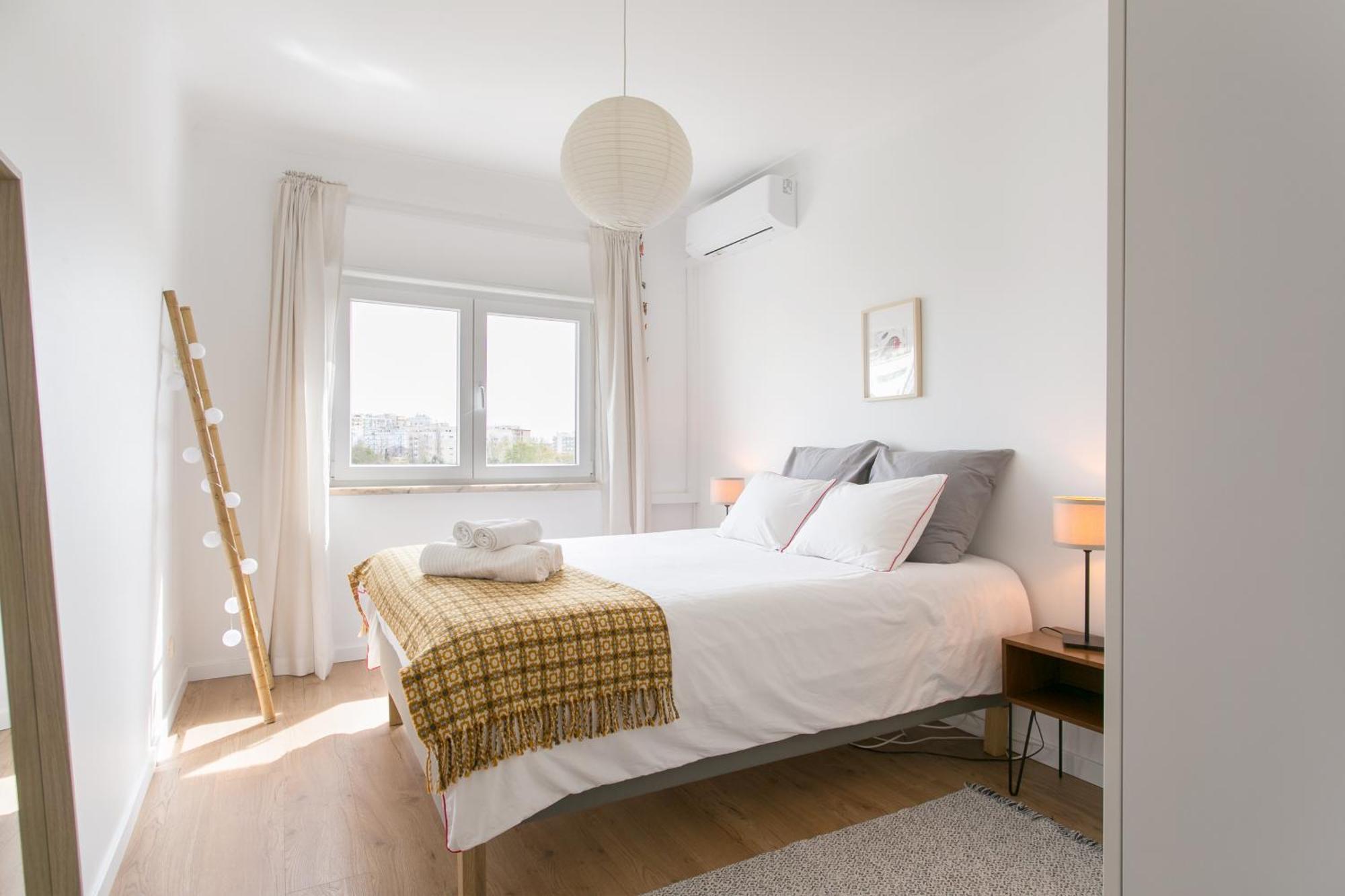 Apartment Sossegado E Com Luz Setubal